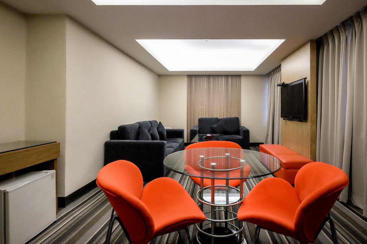 Country Garden Hotel Chiayi Buitenkant foto